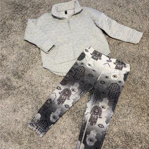 GAP Gray Patterned Pants